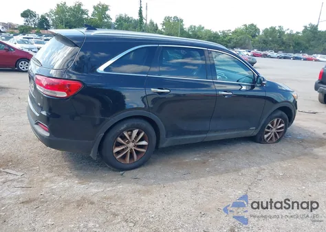 2018 Kia Sorento 2.4L Lx z USA, uszkodzony, nr VIN 5XYPGDA31JG400672